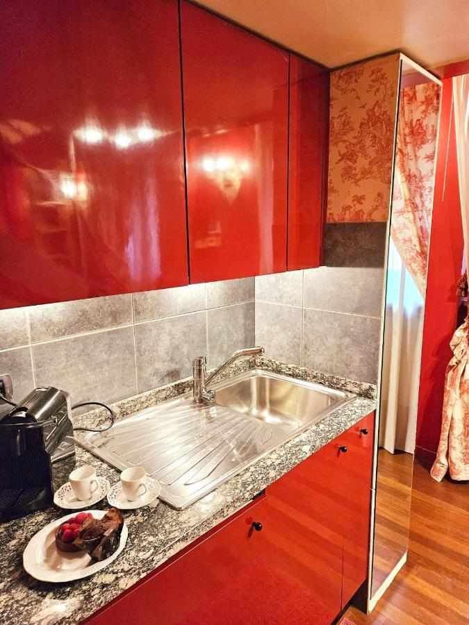 Mansarda Brera Apartment Milan Bagian luar foto